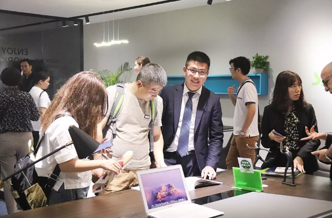 思進(jìn)家具 思進(jìn)家具